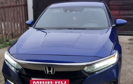 Honda Accord IX рестайлинг, 2018 год, 1 950 000 рублей, 6 фотография