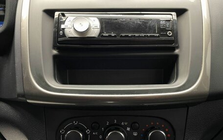 Renault Sandero II рестайлинг, 2016 год, 1 047 000 рублей, 8 фотография