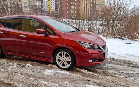 Nissan Leaf II, 2017 год, 1 550 000 рублей, 7 фотография