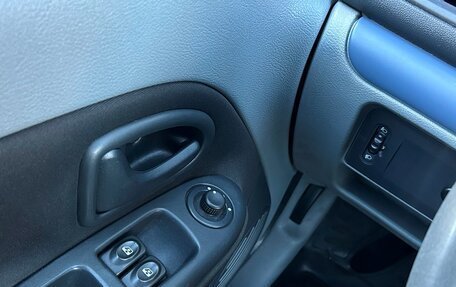 Renault Symbol I, 2007 год, 289 700 рублей, 17 фотография