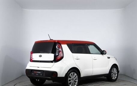 KIA Soul II рестайлинг, 2019 год, 1 820 000 рублей, 5 фотография