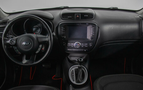KIA Soul II рестайлинг, 2019 год, 1 820 000 рублей, 13 фотография