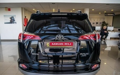 Toyota RAV4, 2017 год, 2 548 300 рублей, 6 фотография