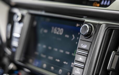 Toyota RAV4, 2017 год, 2 548 300 рублей, 28 фотография