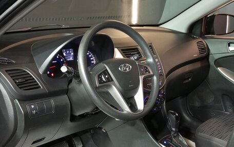 Hyundai Solaris II рестайлинг, 2016 год, 1 100 000 рублей, 7 фотография