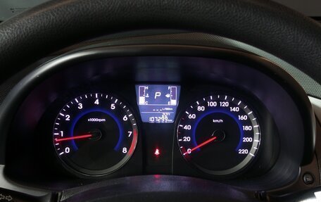 Hyundai Solaris II рестайлинг, 2016 год, 1 100 000 рублей, 11 фотография