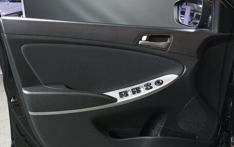 Hyundai Solaris II рестайлинг, 2016 год, 1 100 000 рублей, 16 фотография