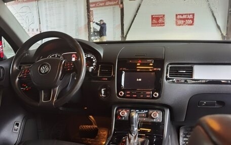 Volkswagen Touareg III, 2012 год, 1 550 000 рублей, 3 фотография