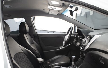 Hyundai Solaris II рестайлинг, 2013 год, 860 000 рублей, 7 фотография