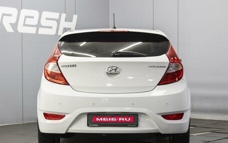 Hyundai Solaris II рестайлинг, 2013 год, 860 000 рублей, 4 фотография