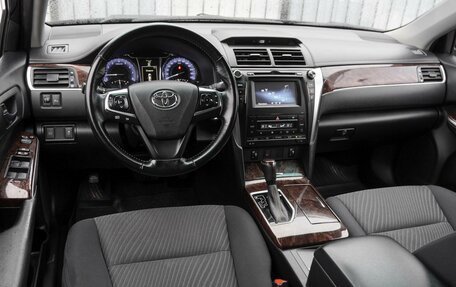Toyota Camry, 2016 год, 2 150 000 рублей, 6 фотография