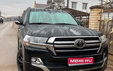 Toyota Land Cruiser 200, 2019 год, 12 000 000 рублей, 3 фотография