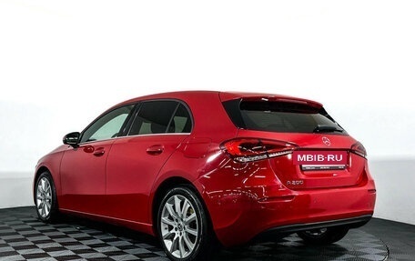 Mercedes-Benz A-Класс, 2018 год, 2 277 000 рублей, 7 фотография