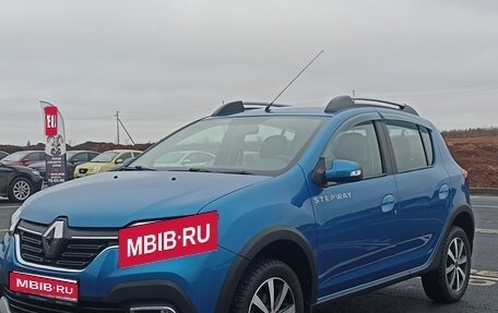 Renault Sandero II рестайлинг, 2020 год, 1 355 000 рублей, 1 фотография