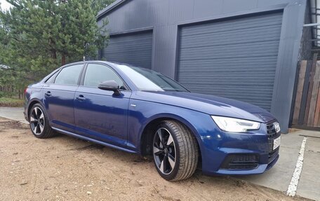 Audi A4, 2017 год, 3 050 000 рублей, 6 фотография