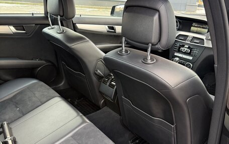 Mercedes-Benz C-Класс, 2013 год, 1 650 000 рублей, 20 фотография