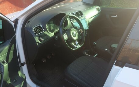 Volkswagen Polo VI (EU Market), 2018 год, 950 000 рублей, 5 фотография