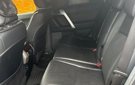 Toyota Land Cruiser Prado 150 рестайлинг 2, 2013 год, 3 500 000 рублей, 8 фотография