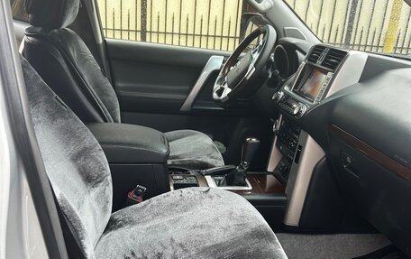 Toyota Land Cruiser Prado 150 рестайлинг 2, 2013 год, 3 500 000 рублей, 10 фотография