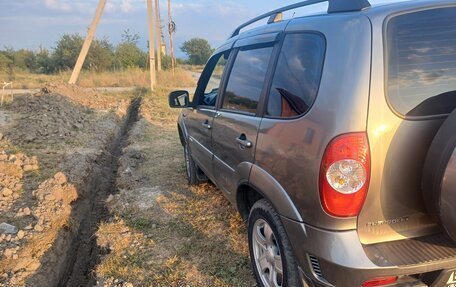 Chevrolet Niva I рестайлинг, 2012 год, 530 000 рублей, 4 фотография