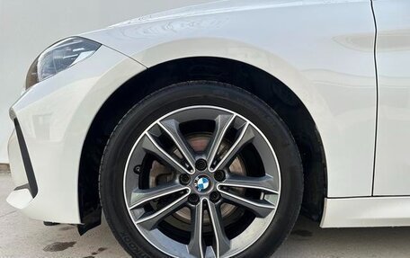 BMW 1 серия, 2021 год, 1 790 000 рублей, 6 фотография