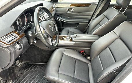 Mercedes-Benz E-Класс, 2014 год, 2 450 000 рублей, 9 фотография