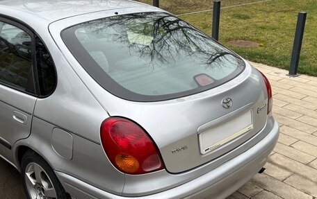 Toyota Corolla, 2000 год, 4 фотография