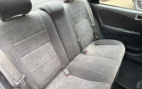 Toyota Corolla, 2000 год, 10 фотография