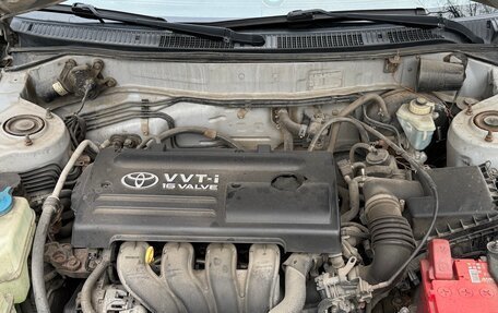 Toyota Corolla, 2000 год, 18 фотография