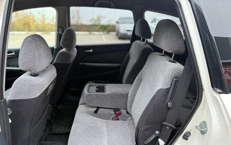 Honda Stream I рестайлинг, 2001 год, 550 000 рублей, 25 фотография