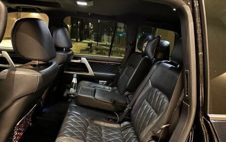 Toyota Land Cruiser 200, 2018 год, 5 395 000 рублей, 7 фотография