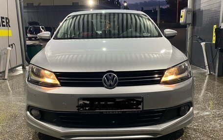 Volkswagen Jetta VI, 2014 год, 1 400 000 рублей, 4 фотография