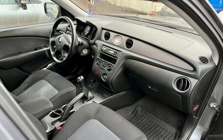 Mitsubishi Outlander III рестайлинг 3, 2008 год, 680 000 рублей, 9 фотография