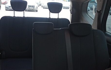 KIA Carens III (RP), 2011 год, 530 000 рублей, 8 фотография