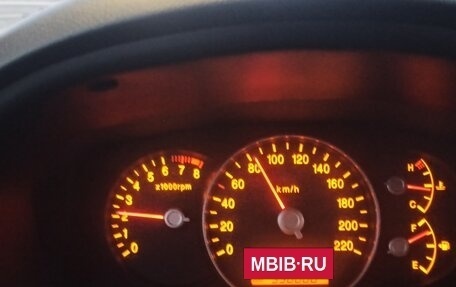 KIA Carens III (RP), 2011 год, 530 000 рублей, 13 фотография