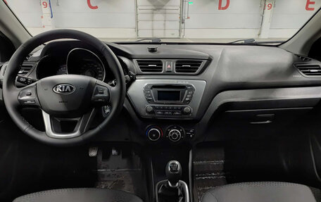 KIA Rio III рестайлинг, 2014 год, 750 000 рублей, 18 фотография