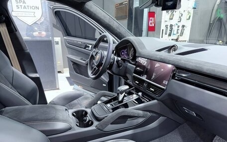 Porsche Cayenne III, 2022 год, 22 500 000 рублей, 4 фотография