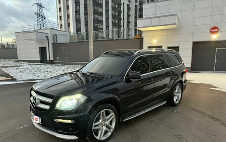 Mercedes-Benz GL-Класс, 2015 год, 2 600 000 рублей, 3 фотография