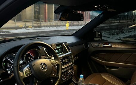 Mercedes-Benz GL-Класс, 2015 год, 2 600 000 рублей, 10 фотография