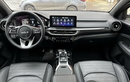 KIA K3, 2024 год, 2 300 000 рублей, 2 фотография
