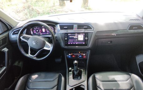 Volkswagen Tiguan II, 2021 год, 3 500 000 рублей, 15 фотография