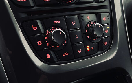 Opel Astra J, 2013 год, 890 000 рублей, 18 фотография