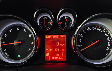 Opel Astra J, 2013 год, 890 000 рублей, 15 фотография