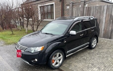 Mitsubishi Outlander III рестайлинг 3, 2008 год, 1 360 000 рублей, 3 фотография