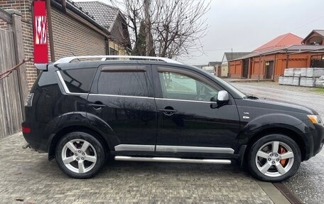 Mitsubishi Outlander III рестайлинг 3, 2008 год, 1 360 000 рублей, 4 фотография