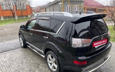 Mitsubishi Outlander III рестайлинг 3, 2008 год, 1 360 000 рублей, 7 фотография