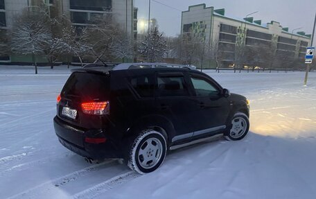 Mitsubishi Outlander III рестайлинг 3, 2008 год, 1 360 000 рублей, 15 фотография