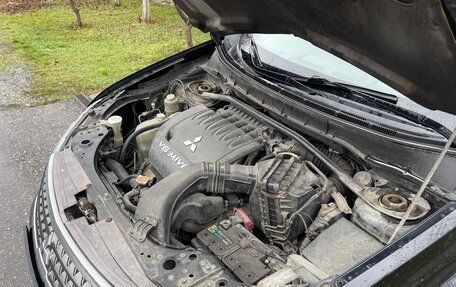 Mitsubishi Outlander III рестайлинг 3, 2008 год, 1 360 000 рублей, 33 фотография