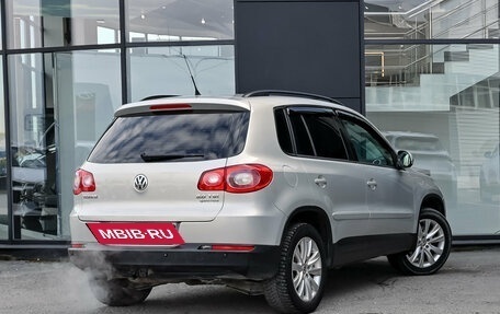Volkswagen Tiguan I, 2011 год, 930 000 рублей, 4 фотография