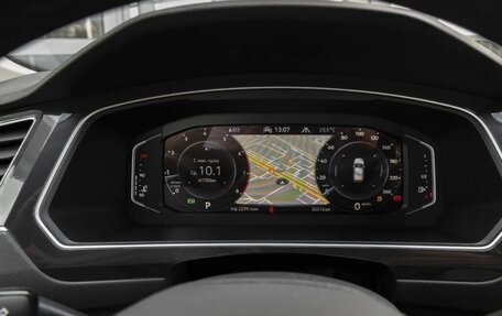 Volkswagen Tiguan II, 2021 год, 4 100 000 рублей, 4 фотография